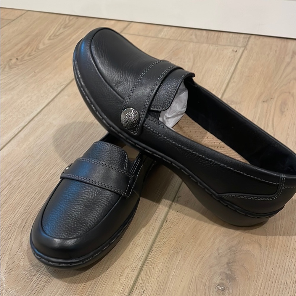 Clark’s Cora Daisy Loafers